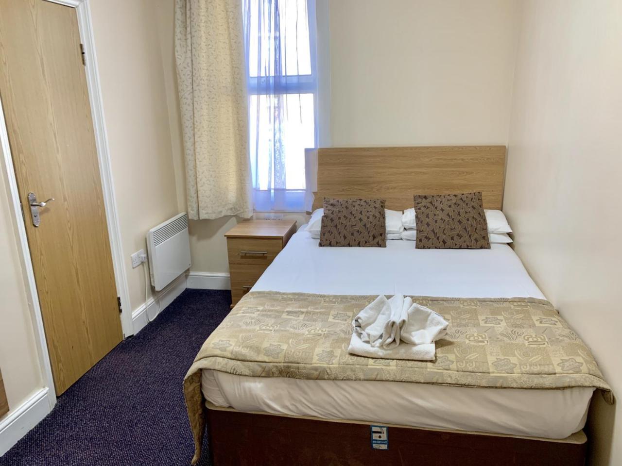 Britannia Inn Hotel Ilford Kültér fotó