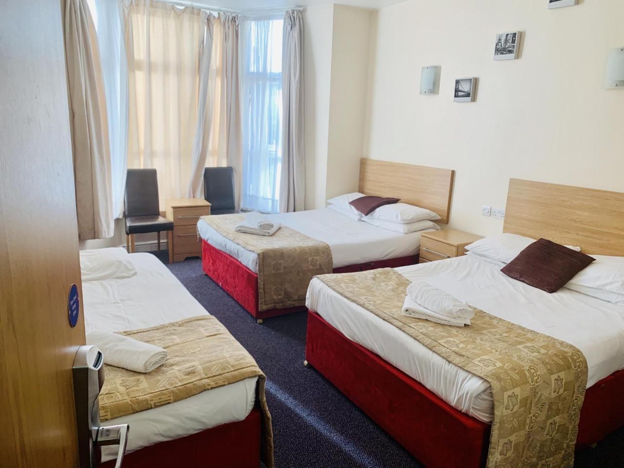 Britannia Inn Hotel Ilford Kültér fotó